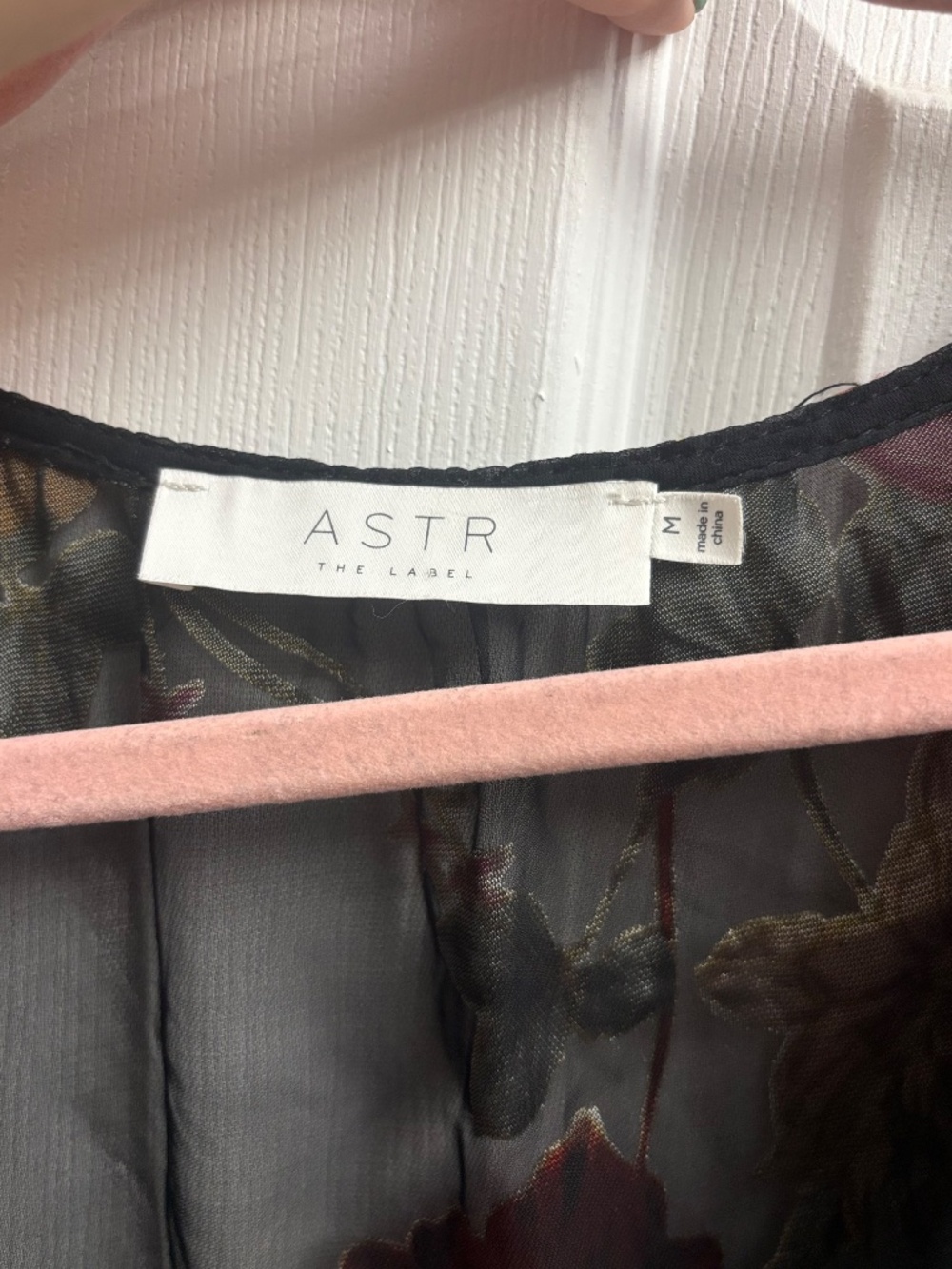 Women's ASTR The Label Black Floral Wrap New Bodysuit - Picture 7 of 7
